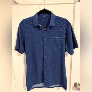 Men’s State & Liberty M - short sleeve navy button down with white polka dots